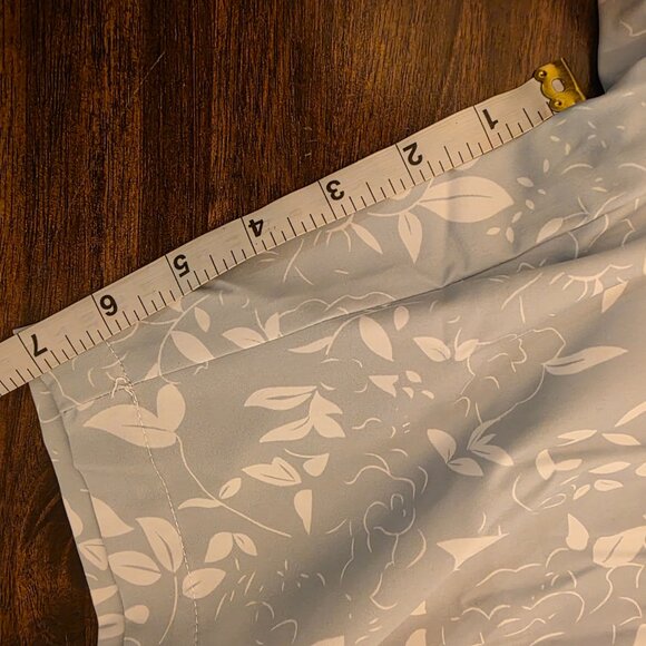 Maelreg Men's Golf Shorts Size 32 Grey White Floral ProFlex Stretch NWT - Picture 4 of 5